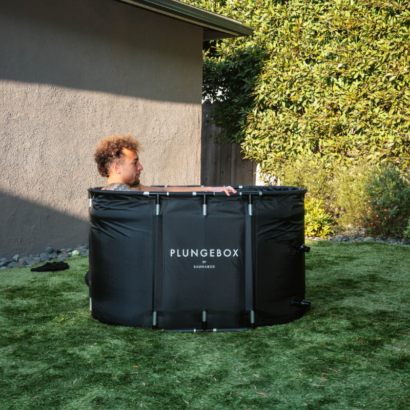 plungebox xl with man in